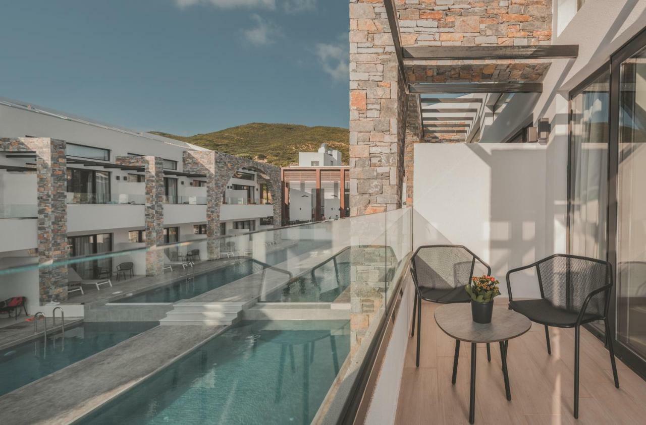 Cavo D' Oro Hotel & Suites Kalamákion Buitenkant foto