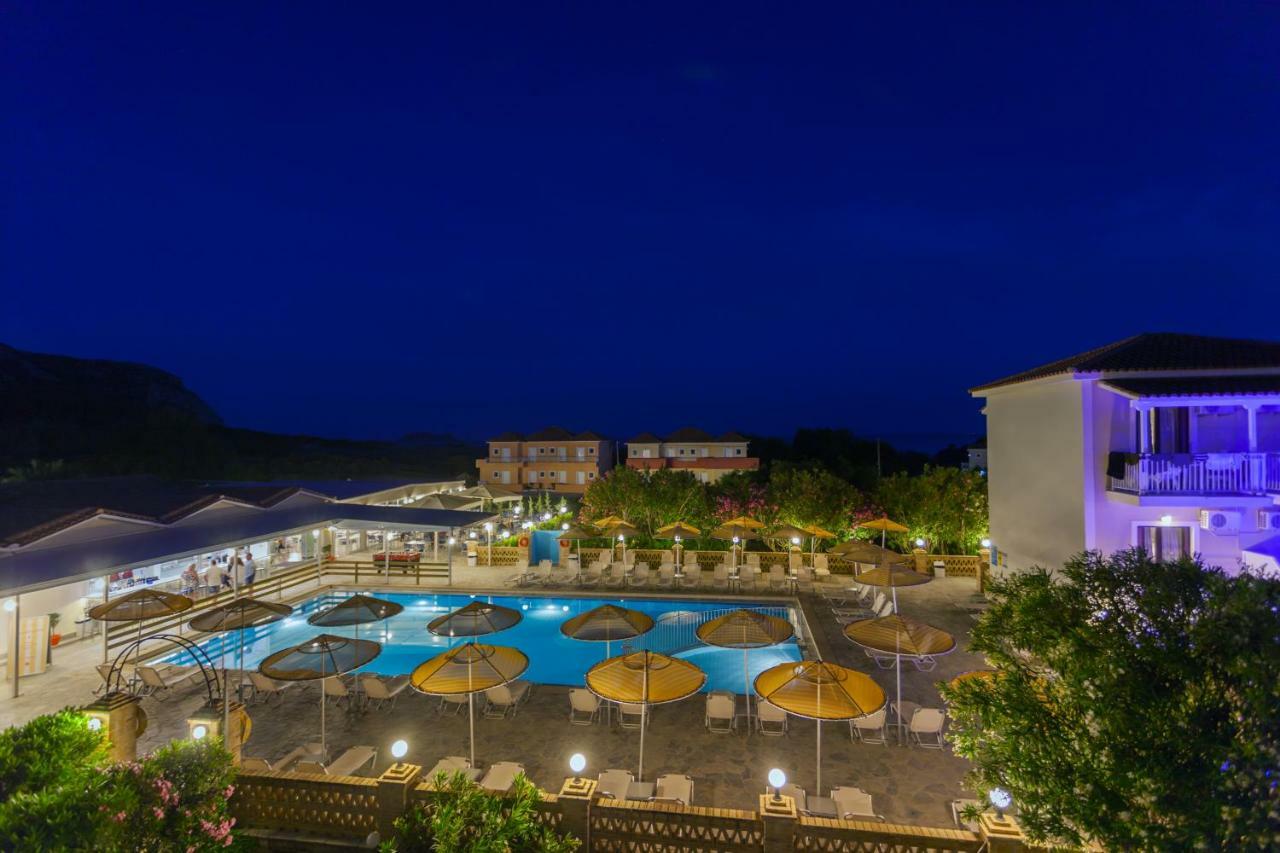 Cavo D' Oro Hotel & Suites Kalamákion Buitenkant foto