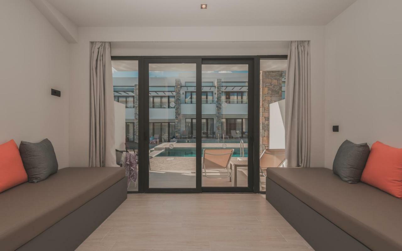 Cavo D' Oro Hotel & Suites Kalamákion Buitenkant foto
